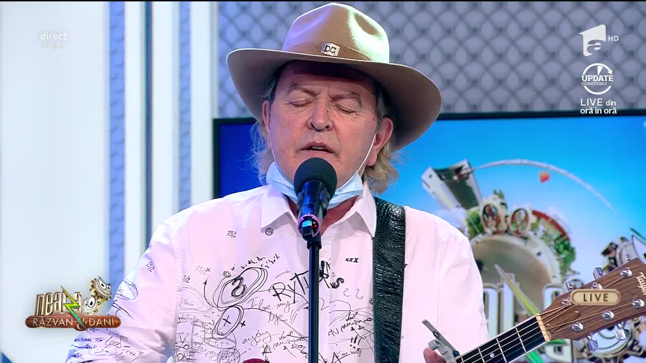 Ducu Bertzi c&acirc;ntă LIVE piesa "E ziua ta"