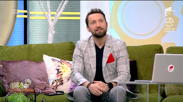 Dani Oțil, desc&acirc;ntec pentru negi din copilarie: "Iei un măr, &icirc;l tai &icirc;n două și apoi.."