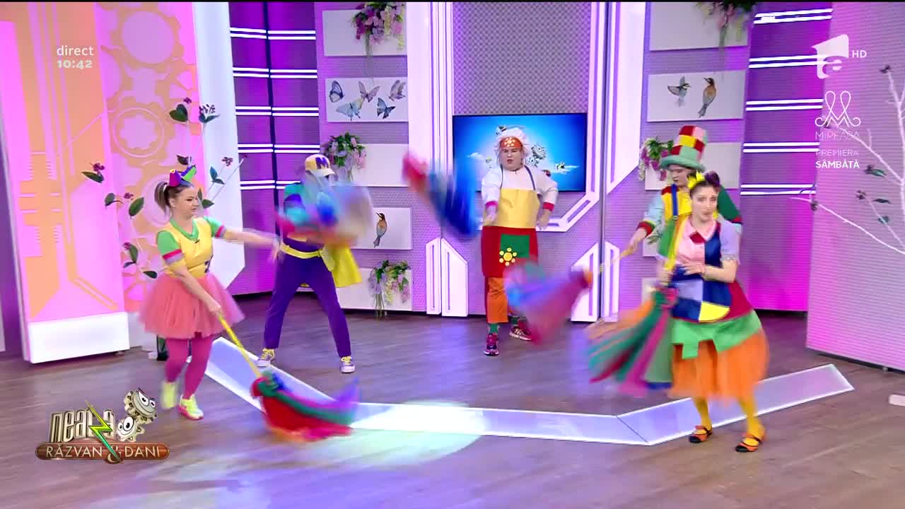 Gașca Zurli, petrecere &icirc;n platoul Neatza! Ascultă aici melodia "Zboară, zboară, Vrăjimăturică"!