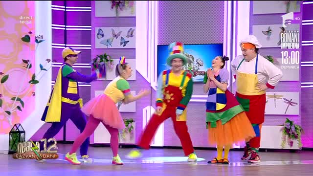 Gașca Zurli c&acirc;ntă piesa Cine este Bravo, la Neatza cu Răzvan și DaniGașca Zurli c&acirc;ntă piesa Cine este Bravo, la Neatza cu Răzvan și Dani