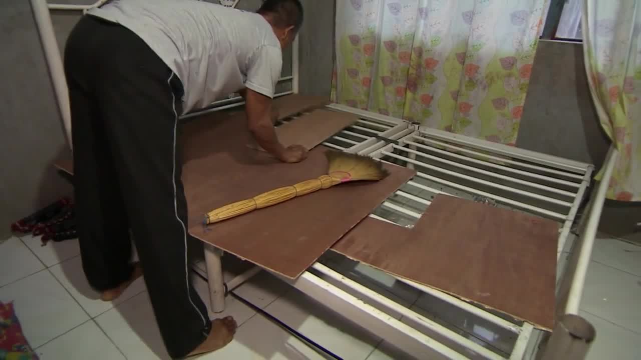Stop race!! Concurenţii trebuie să-şi caute, din nou, un loc de cazare!