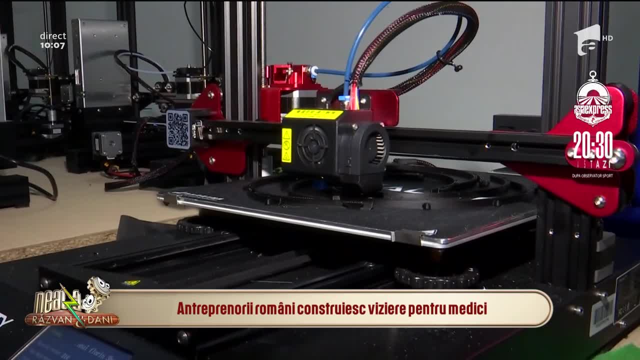 Antreprenorii rom&acirc;ni construiesc viziere pentru medici