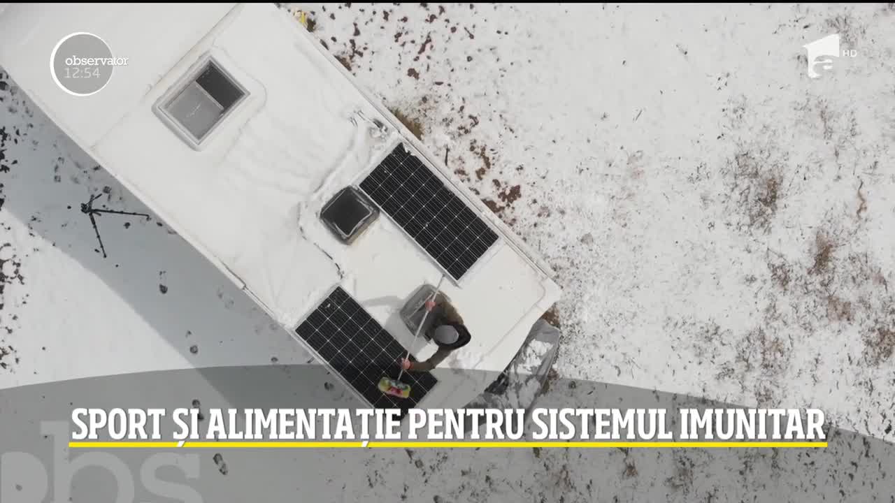 Dani Pavel şi Diana Hotnog, izolați cu rulota &icirc;n v&acirc;rf de munte