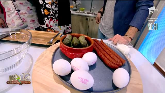 Neatza la Cuțite: Micul dejun Cătălin Oprișan - omletă cu c&acirc;rnați