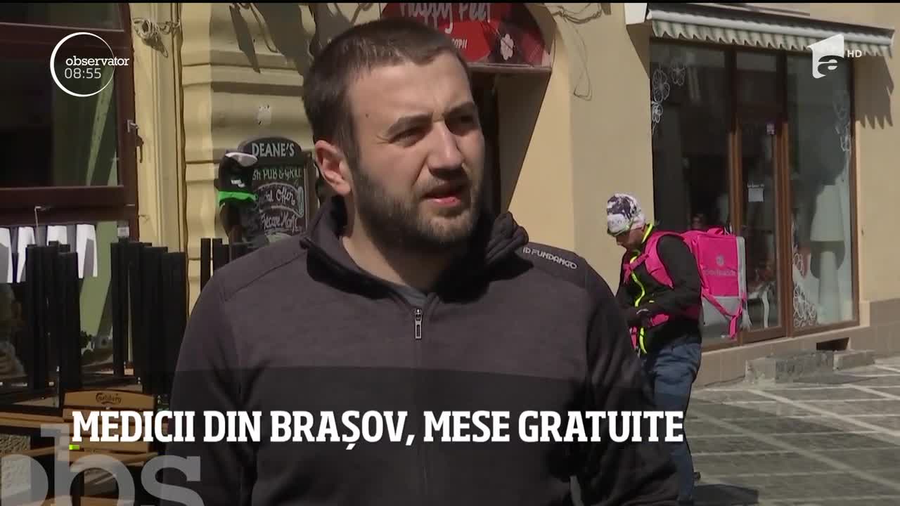&Icirc;n Braşov, mai multe restaurante livrează c&acirc;te o masă caldă oamenilor de la Serviciul Judeţean de Ambulanţă, dar şi paramedicilor şi asistentelor