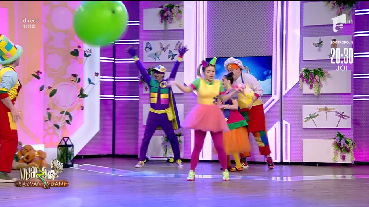 Gașca Zurli c&acirc;ntă piesa Are mama o fetiță, la Neatza cu Răzvan și Dani