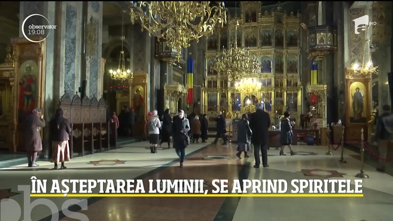 Decizia de a permite credincioșilor să ia personal Paști de la preoți a &icirc;mpărţit Rom&acirc;nia &icirc;n două