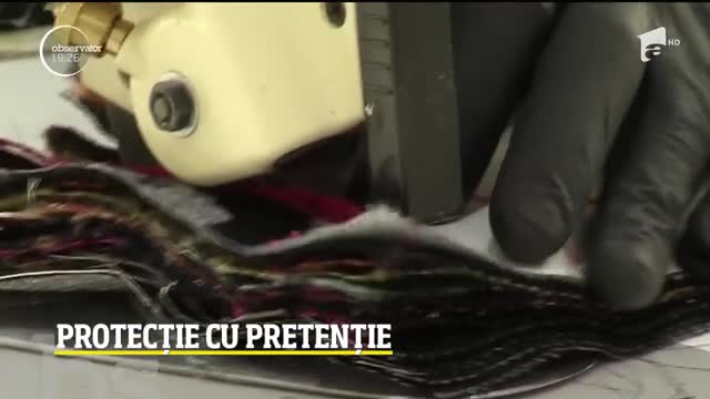 Pandemia schimbă moda. &Icirc;n loc de colecţiile de primăvară, acum croitoresele pregătesc măşti de protecţie