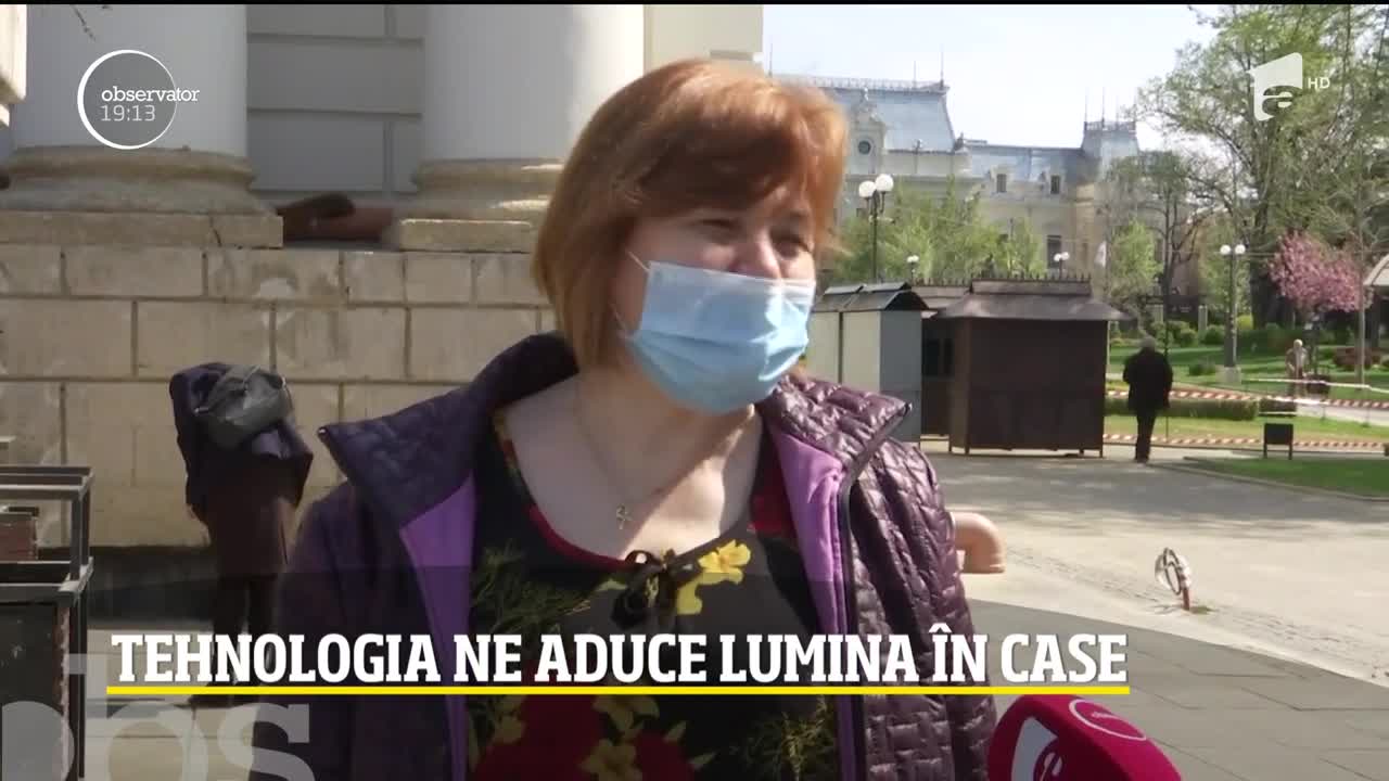 Tehnologia ne aduce Lumina &icirc;n case. Preoţii trec &icirc;n online