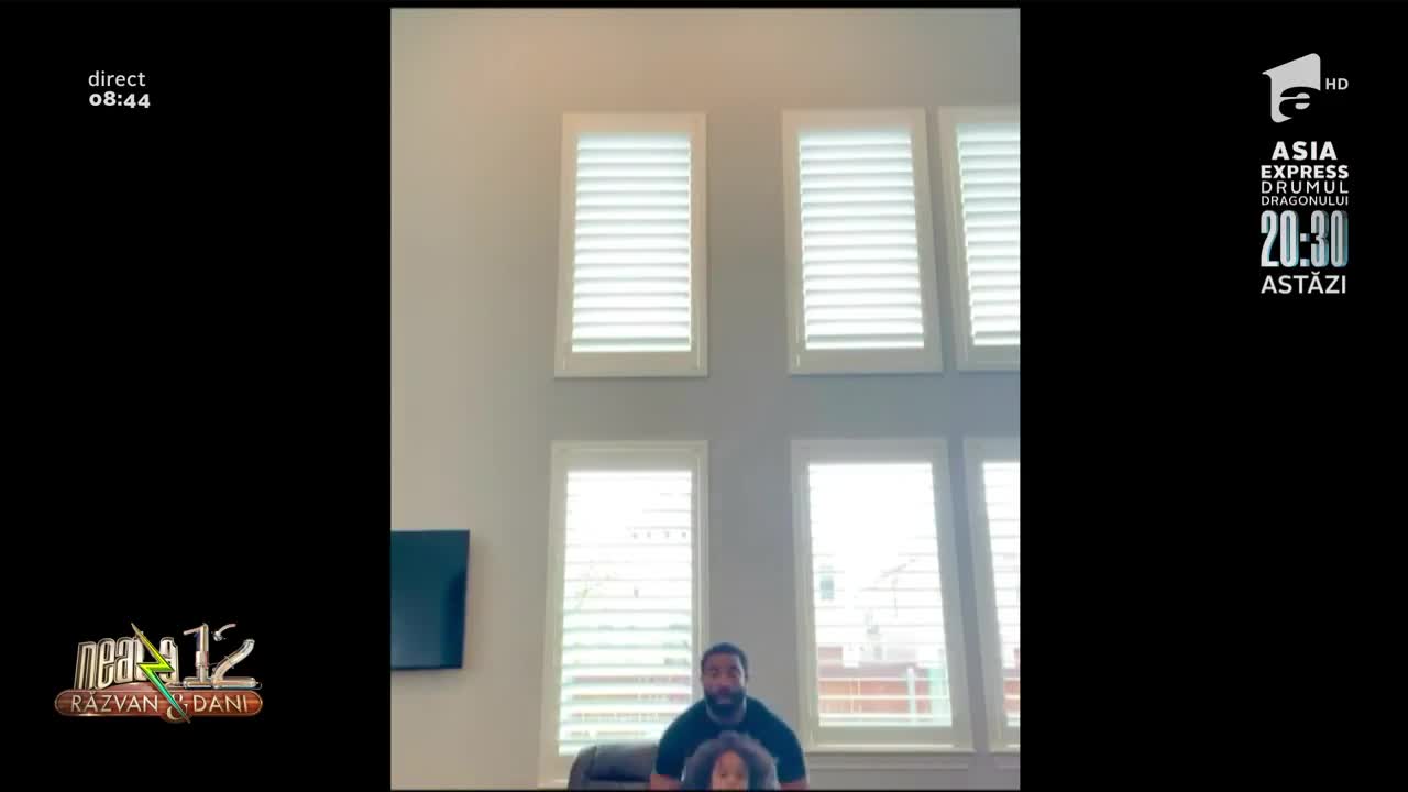 Smiley News: C&acirc;nd ești izolat la domiciliu și tatăl tău e circar