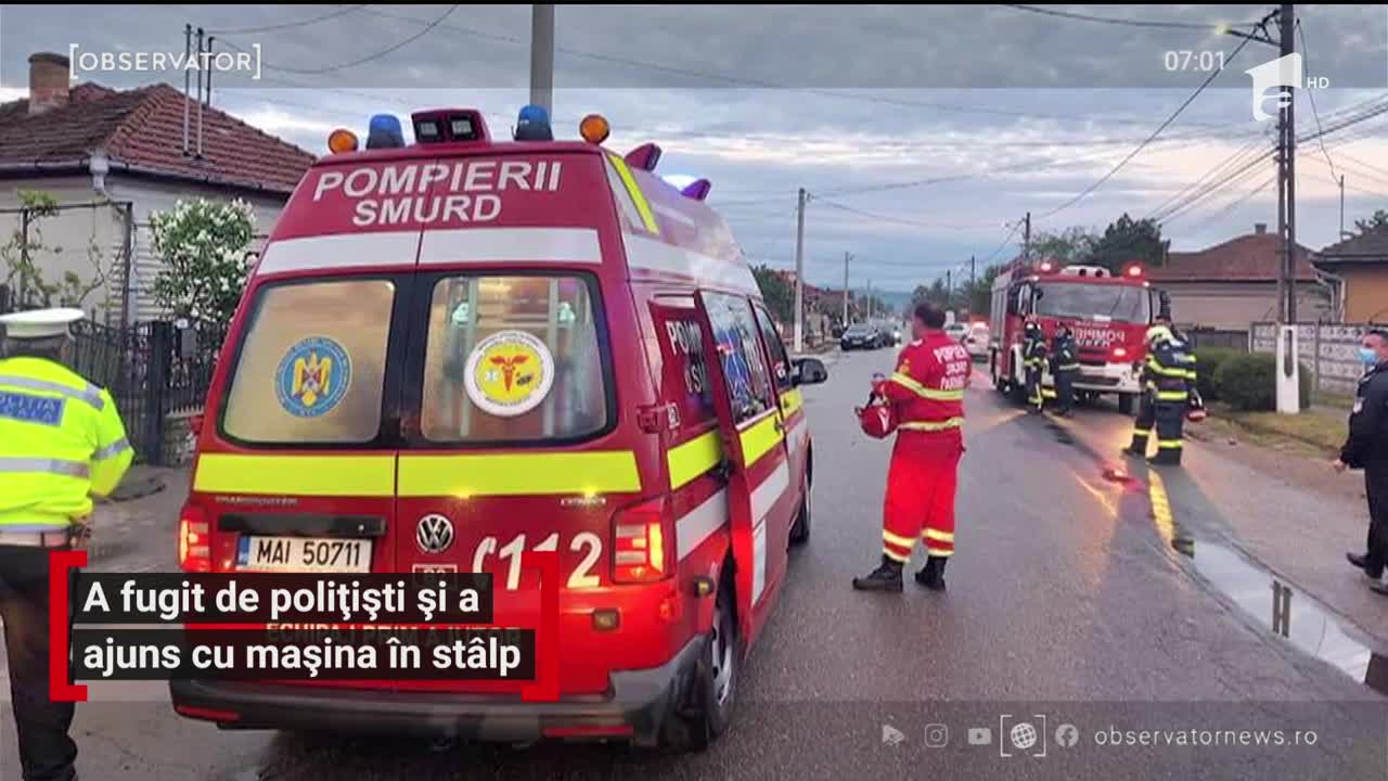 Un bărbat din județul Hunedoara a fugit de polițiști și a ajuns cu mașina &icirc;n st&acirc;lp