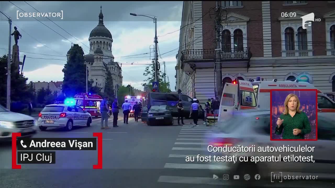 Jandarmi răniți &icirc;n misiune, dubă implicată &icirc;n accident