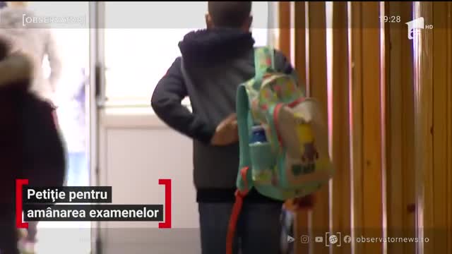 Petiție pentru am&acirc;narea examenelor