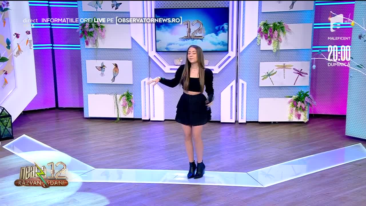 Nicole Cherry c&acirc;ntă piesa Mă rup, la Neatza cu Răzvan și Dani