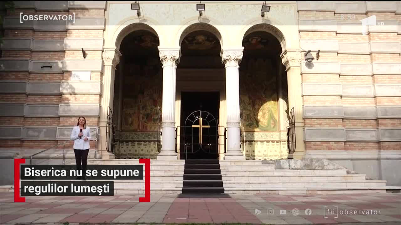 Arhiepiscopul Tomisului a &icirc;mpărtăşit mai mulţi copii cu aceeaşi linguriţă