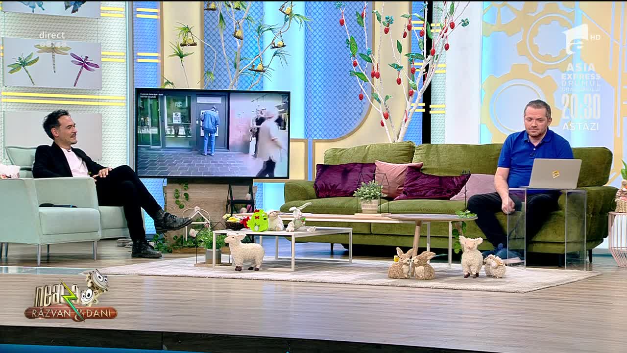 Smiley News. Ți-e greu să scoți bani de la bancomat? Ia cu muzică, poate &icirc;ți va fi mai ușor!