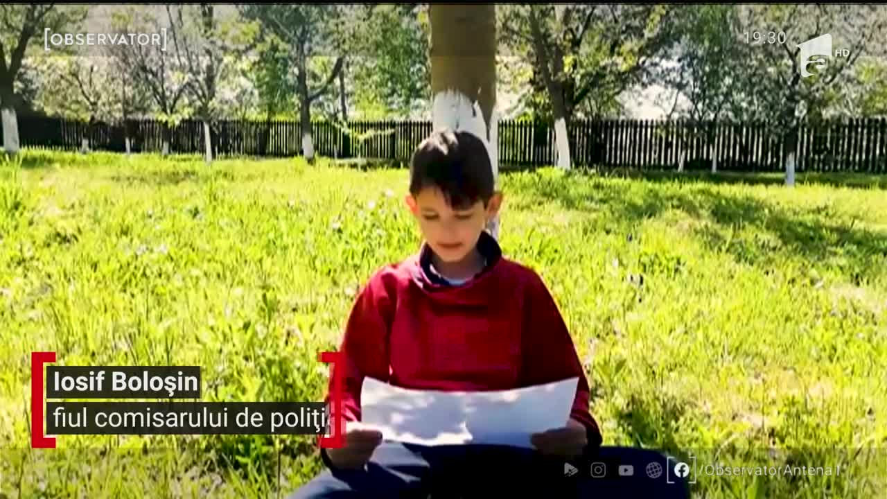 De ziua copilului, trei fraţi şi-au str&acirc;ns din nou tatăl &icirc;n braţe. Bărbatul este poliţist şi a preferat să-i ţină departe de el pentru a elimina orice risc de infectare cu coronavirus