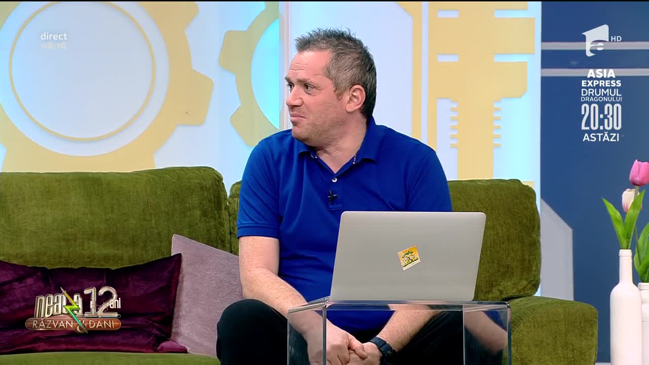 Smiley News: Melodia "Take on me" c&acirc;ntată la o mașina de spălat