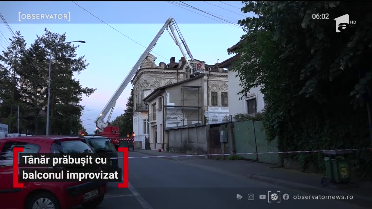 Un t&acirc;năr de 18 ani a scăpat ca prin minune, după ce s-a prăbuşit cu tot cu balcon!