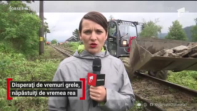 Vremea bate record după record. Meteorologii au emis coduri roşii de vreme rea &icirc;n toată țara
