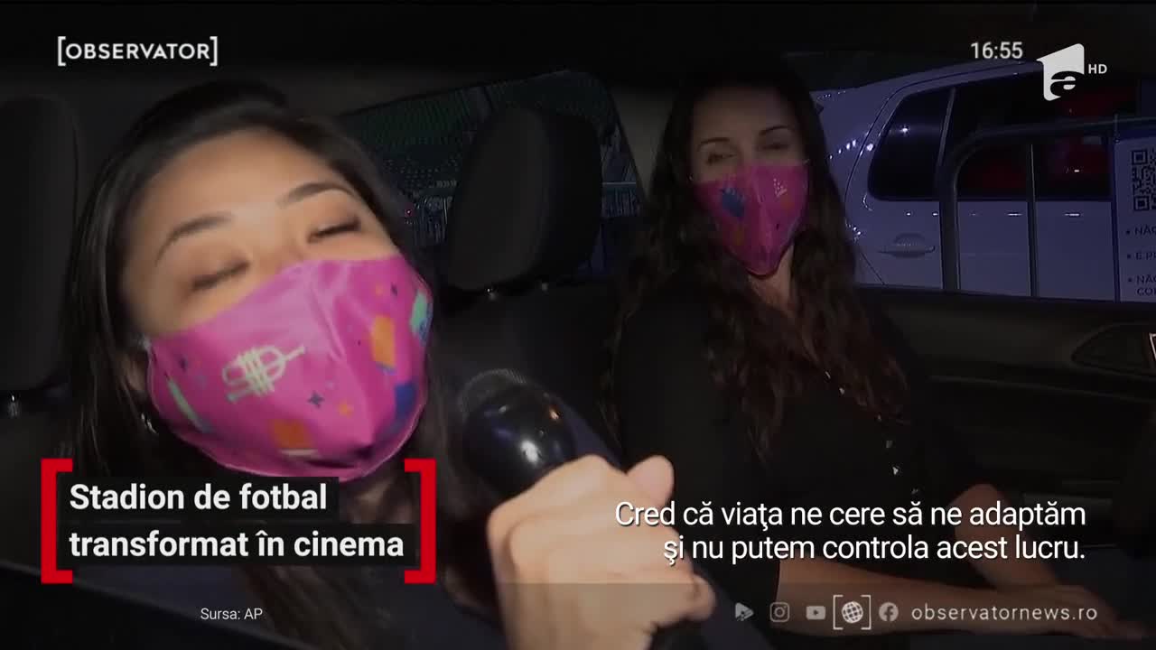 Stadion de fotbal transformat &icirc;n cinema