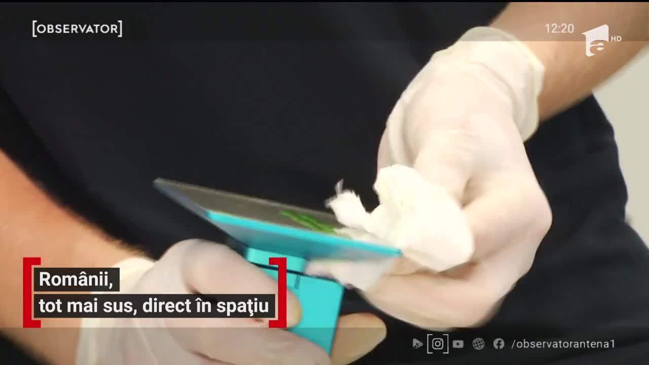 Rom&acirc;nii, tot mai sus, direct &icirc;n spațiu