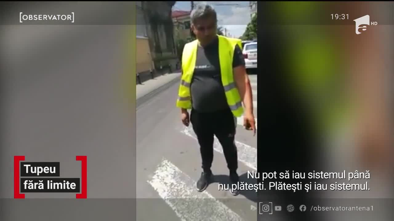 &Icirc;n loc să plătească doi lei pentru parcare, un şofer din Prahova a preferat să-şi lase maşina pe locurile interzise