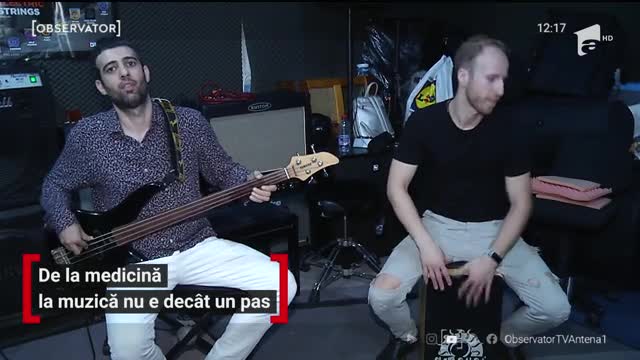 C&acirc;nd dă halatul alb jos, Oana Dumitrache se transformă &icirc;ntr-un artist complet