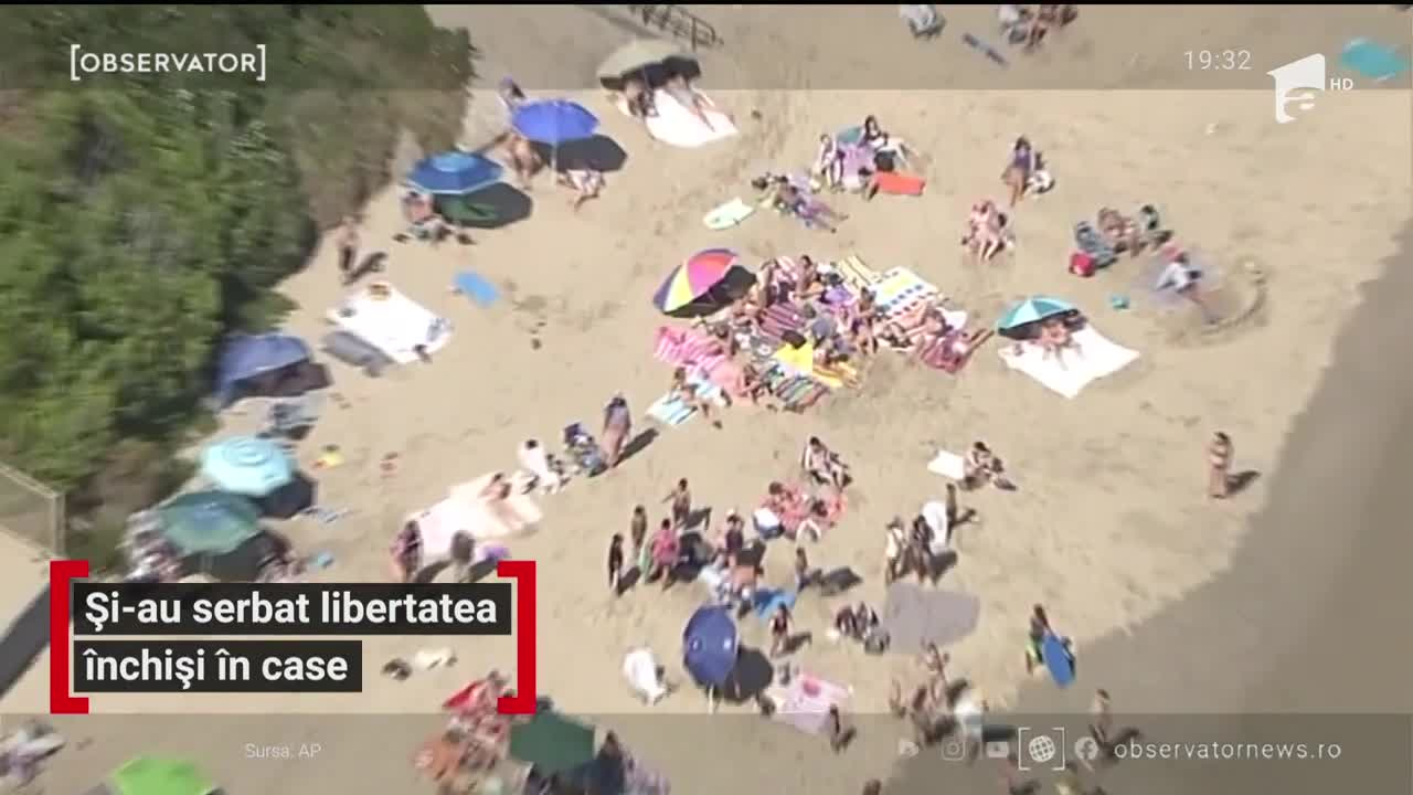 Americanii şi-au sărbătorit ziua &icirc;n balcon sau &icirc;n faţa televizorului. Doar pe domeniul de la Casa Albă, lucrurile au stat altfel