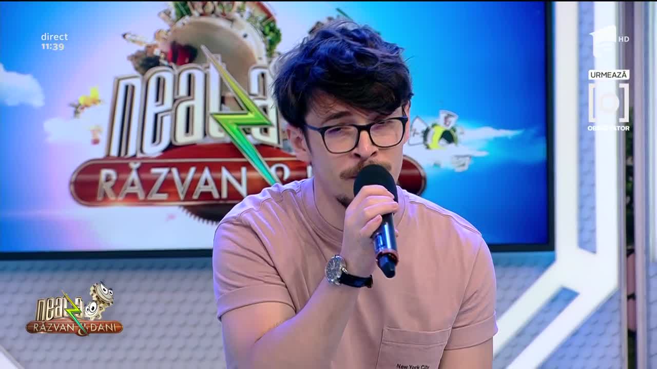 Andrei Leonte și Laura Muzuruc c&acirc;ntă piesa Panda, la Neatza cu Răzvan și Dani