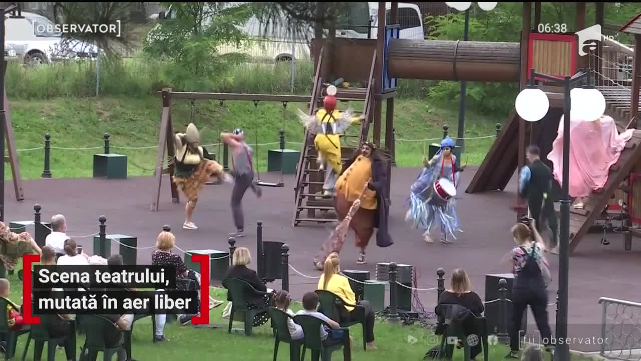 Scena teatrului, mutată &icirc;n aer liber &icirc;n Suceava