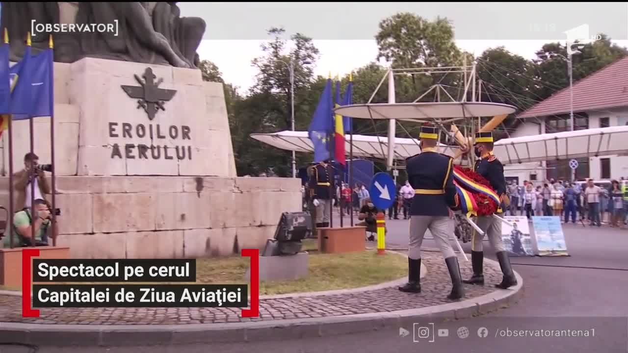 Spectacol pe cerul Capitalei de Ziua Aviaţiei Rom&acirc;ne