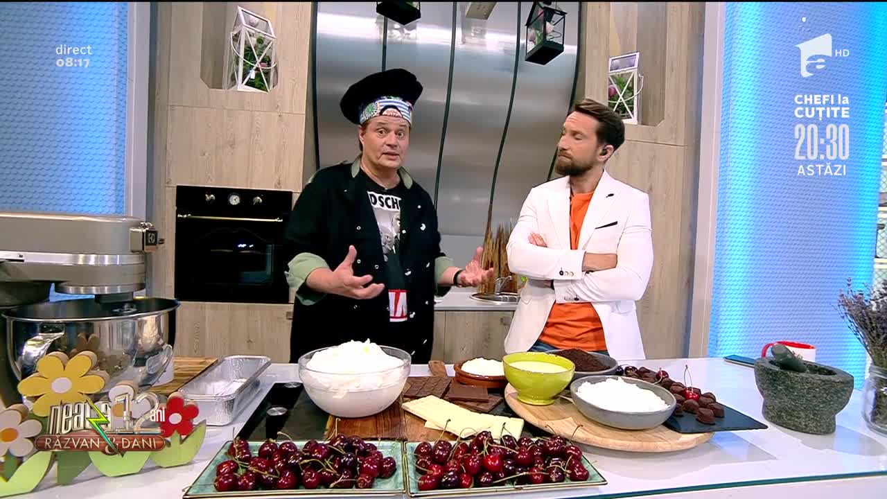 Parfait romantic, rețeta lui Vlăduț de la Neatza cu Răzvan şi Dani