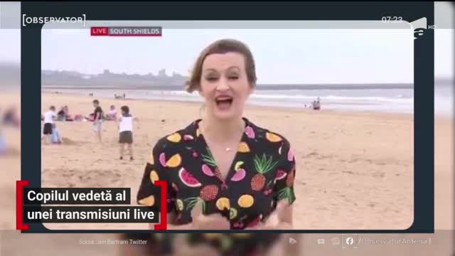 Un băieţel din Marea Britanie a ajuns vedetă după ce a făcut o serie de mişcări amuzante &icirc;n timpul unei transmisiuni live