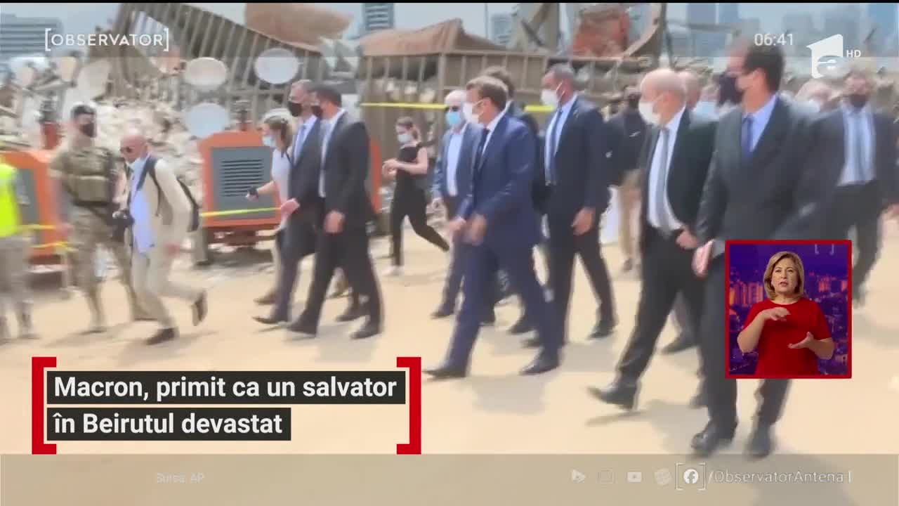 Emmanuel Macron, primit ca un salvator &icirc;n Beirut