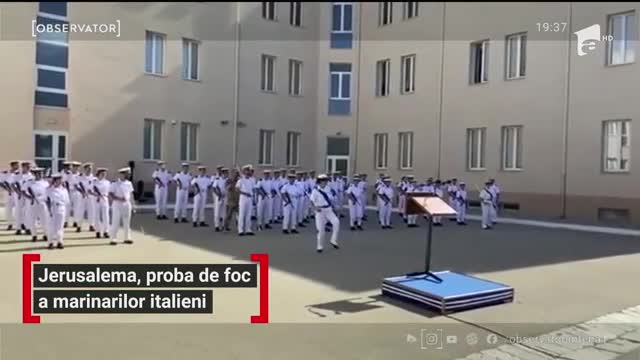 Iniţiere &icirc;n paşi de dans pentru noii recruţi ai Marinei militare italiene
