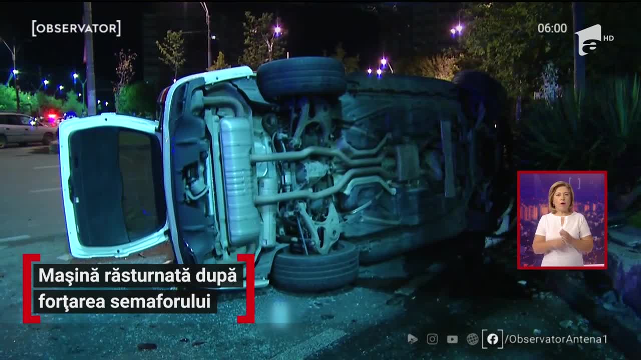Mașină răsturnată &icirc;n Capitală, după forțarea semaforului