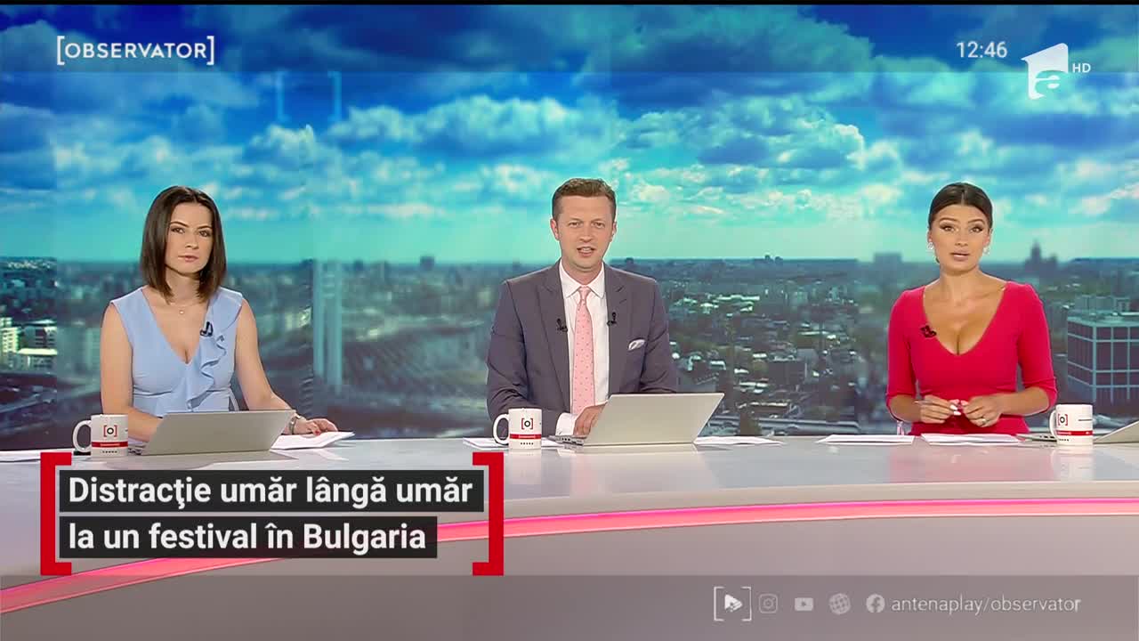 Distracție umăr l&acirc;ngă umăr la un festival &icirc;n Bulgaria