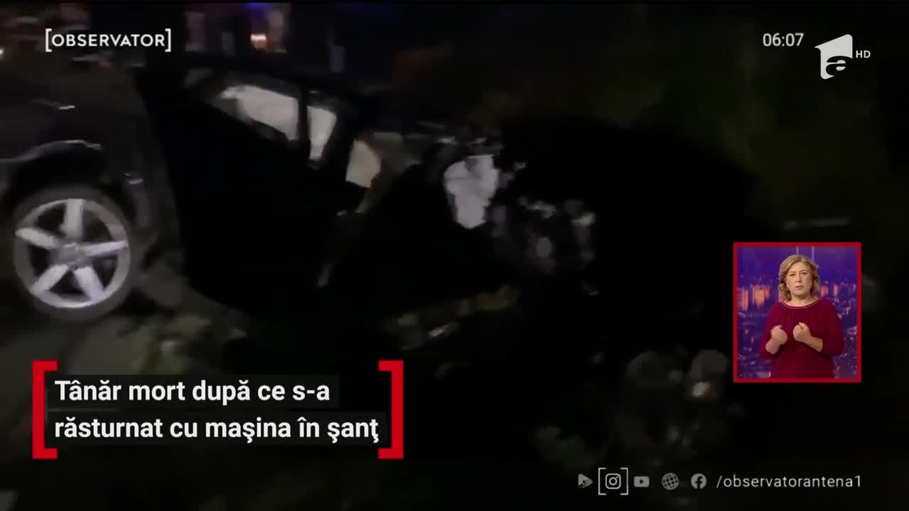 T&acirc;năr mort după ce s-a răsturnat cu mașina &icirc;n șanț