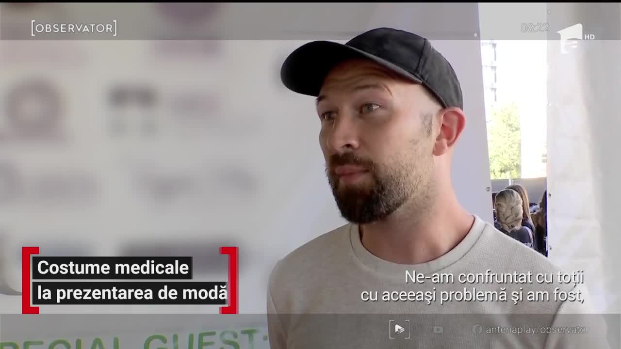 Costume medicale la prezentarea de modă de la Craiova