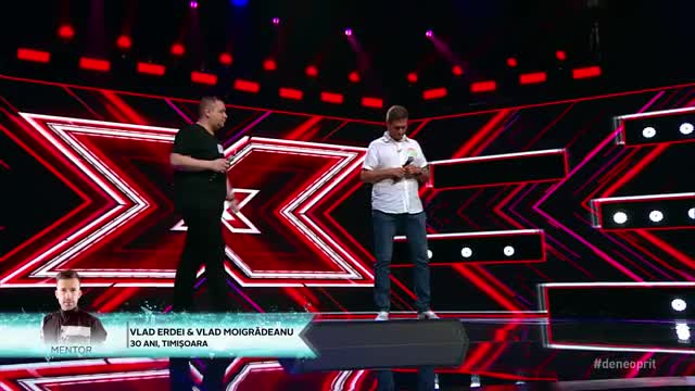 George Michaelc & Elton John - Don't Let The Sun Go Down On Me. Vezi cum cântă Vlad Moigrădeanu și Vlad Erdei la X Factor