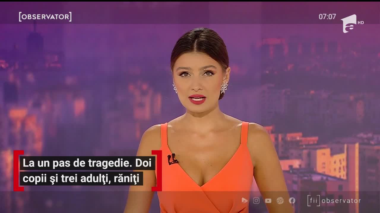 Tractor cu remorcă lovit de o mașină. Cinci persoane au ajuns la spital