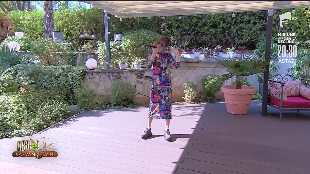 Roxen c&acirc;ntă melodia Spune-mi, la Neatza cu Răzvan și Dani