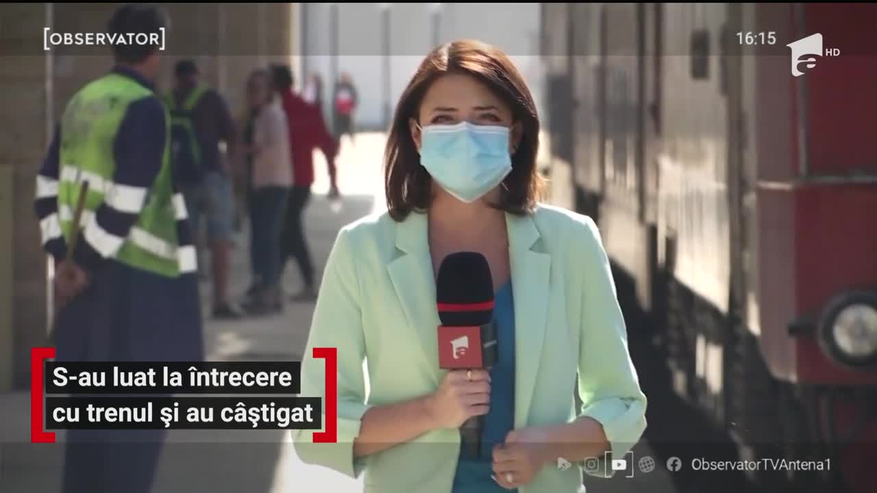 S-au luat la &icirc;ntrecere cu trenul și au c&acirc;știgat. Au ajuns și pe V&acirc;rful Moldoveanu!