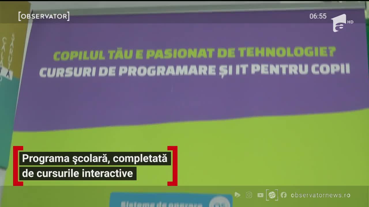 Programa școlară, completată de cursurile interactive