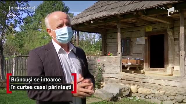 Br&acirc;ncuși se &icirc;ntoarce &icirc;n curtea casei părintești