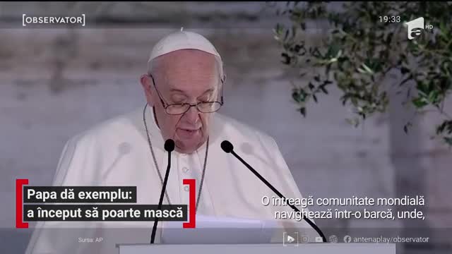 Papa dă exemplu: a &icirc;nceput să poarte mască