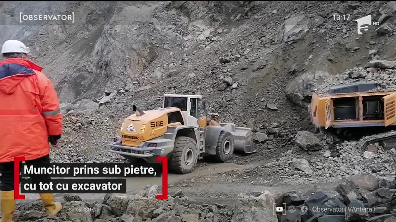 Muncitor prins sub pietre, cu tot cu excavator, în Cluj