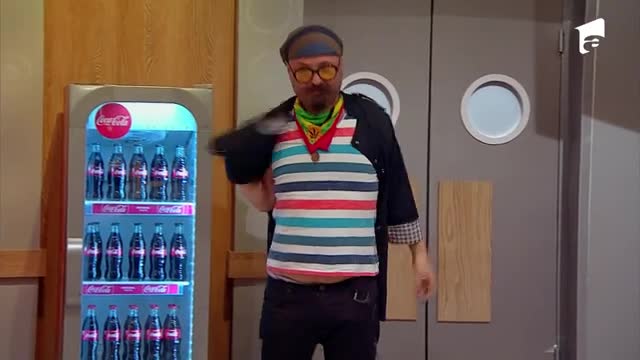 Surpriză &icirc;n echipa carourilor! Cătălin Scărlătescu vrea să-l salveze de la eliminare pe Romică Romașcu, dar concurentul refuză: Nu pot răm&acirc;ne &icirc;n locul unui coleg!