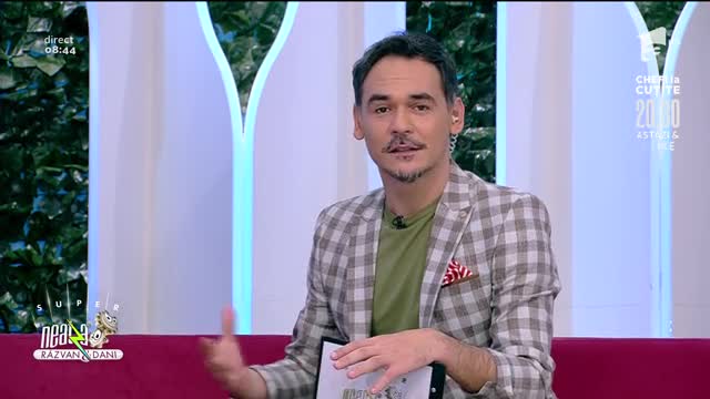 &Icirc;ngrijirea holistică a părului, o abordare complexă at&acirc;t pentru femei c&acirc;t și pentru bărbați
